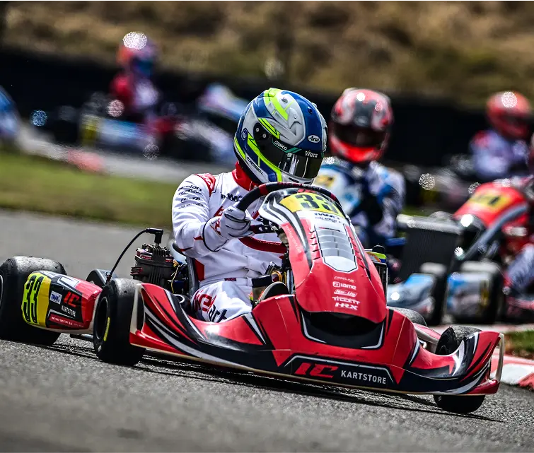 Complete racing karts and chassis